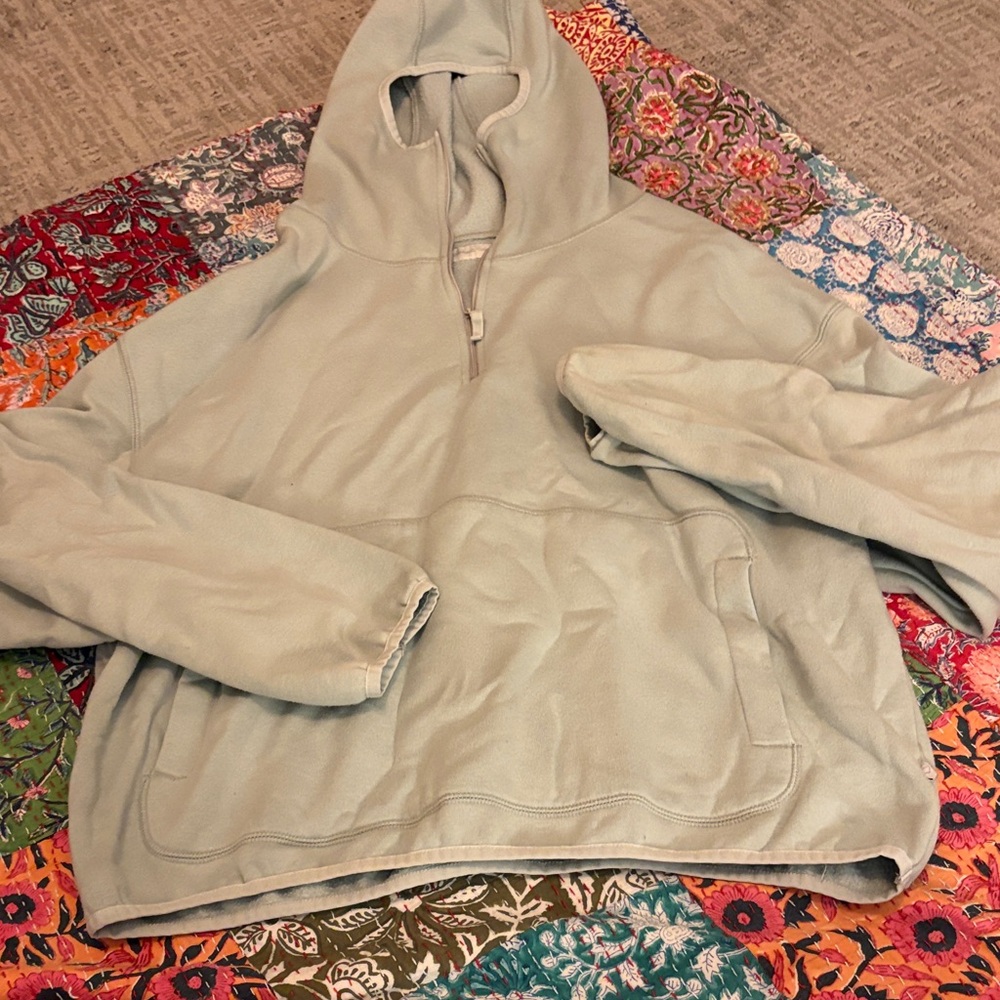 Men's Light Gray Hoodie Zip Up